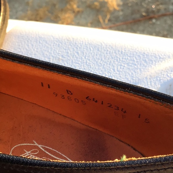 Florsheim Shell Cordovan 93605 11/B used conditions - Picture 8 of 15
